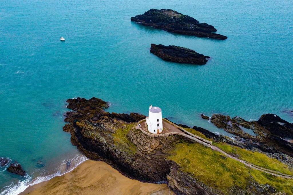 5 Glantraeth Farm Cottage Bodorgan Exterior photo